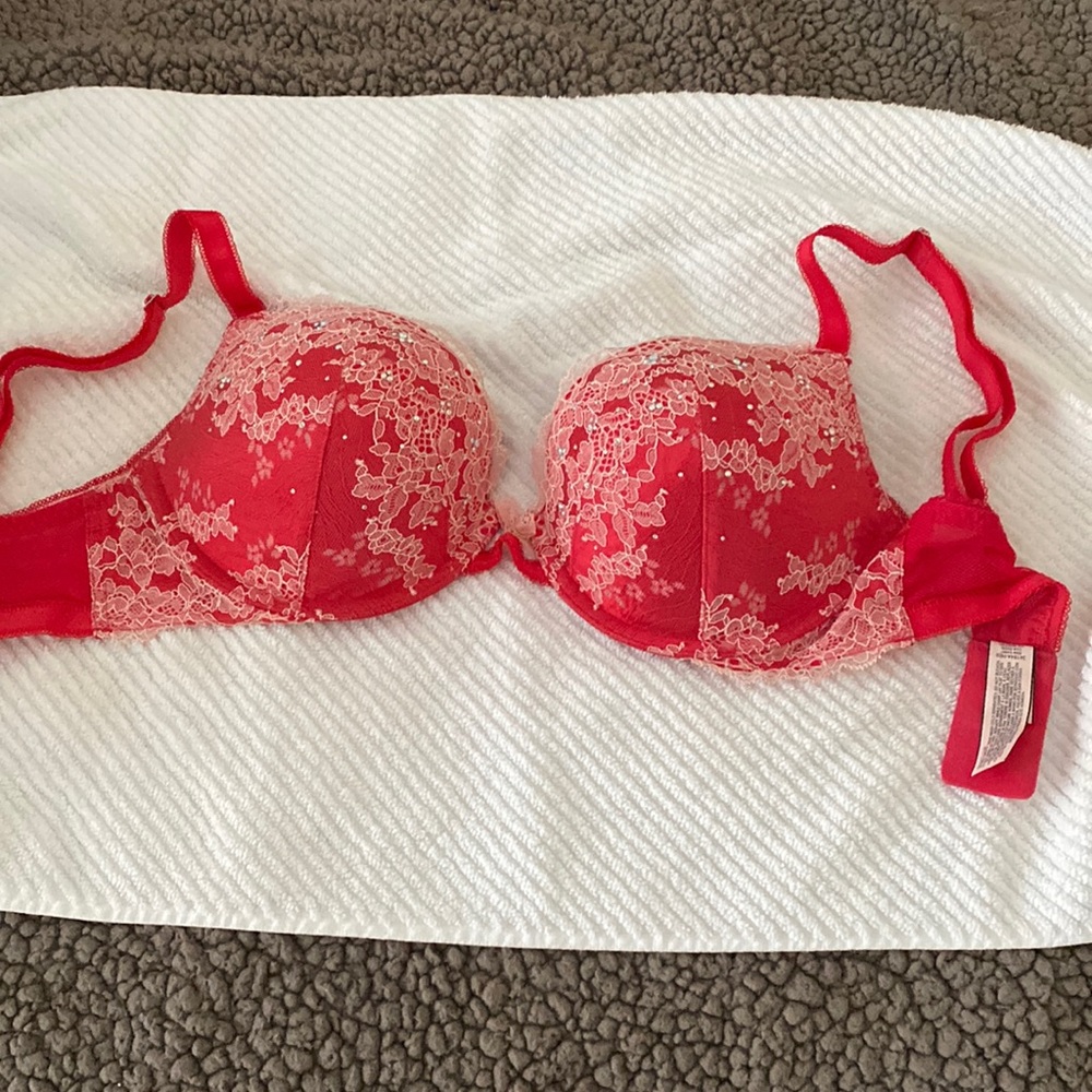 Victoria’s Secret Dream Angels Push-Up Bra